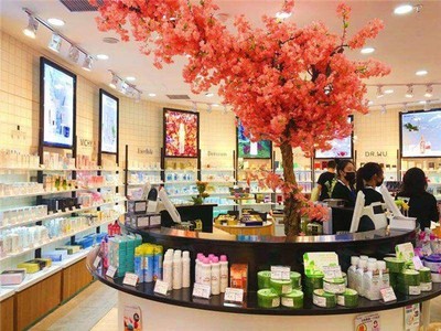 橙小橙化妆品店加盟 掘金化妆品零售蓝海